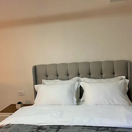 Boho Cane Apartmán Tirana